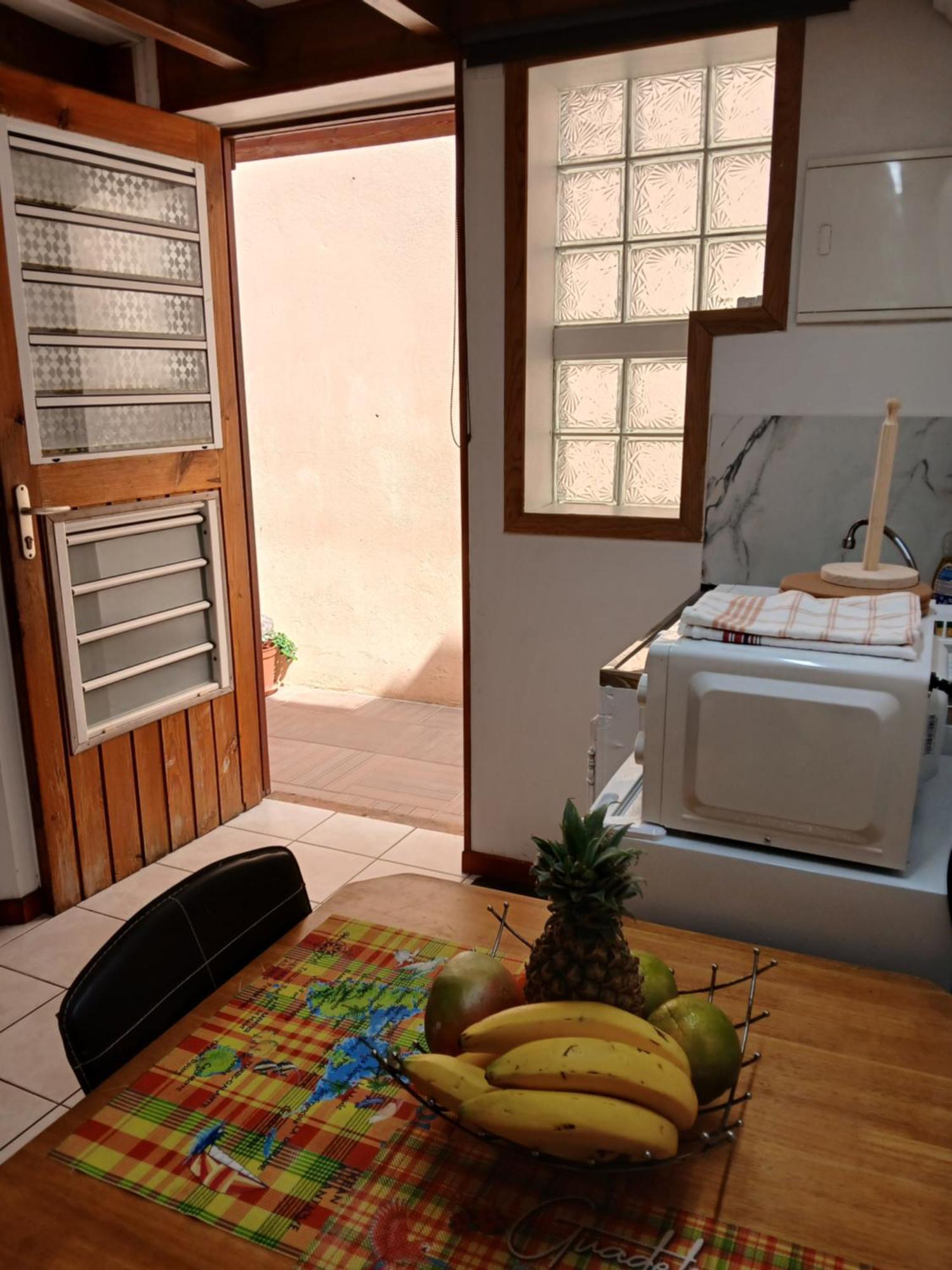 Smart-Lidays Hotel Sainte-Anne  Buitenkant foto